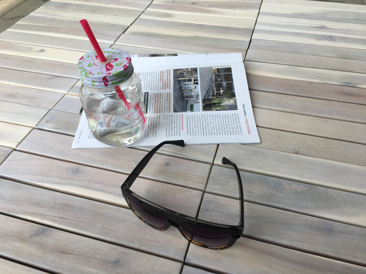 Podłogi tarasowe – jak wybrać najlepszą?