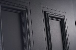 Drzwi zewnętrzne nowoczesne — jak wybrać odpowiednie? Moda i bezpieczeństwo
